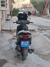 دراجه فريز للبيع نضيفه كلش العنوان بغداد مدينه الصدر الورفلي  07708438...