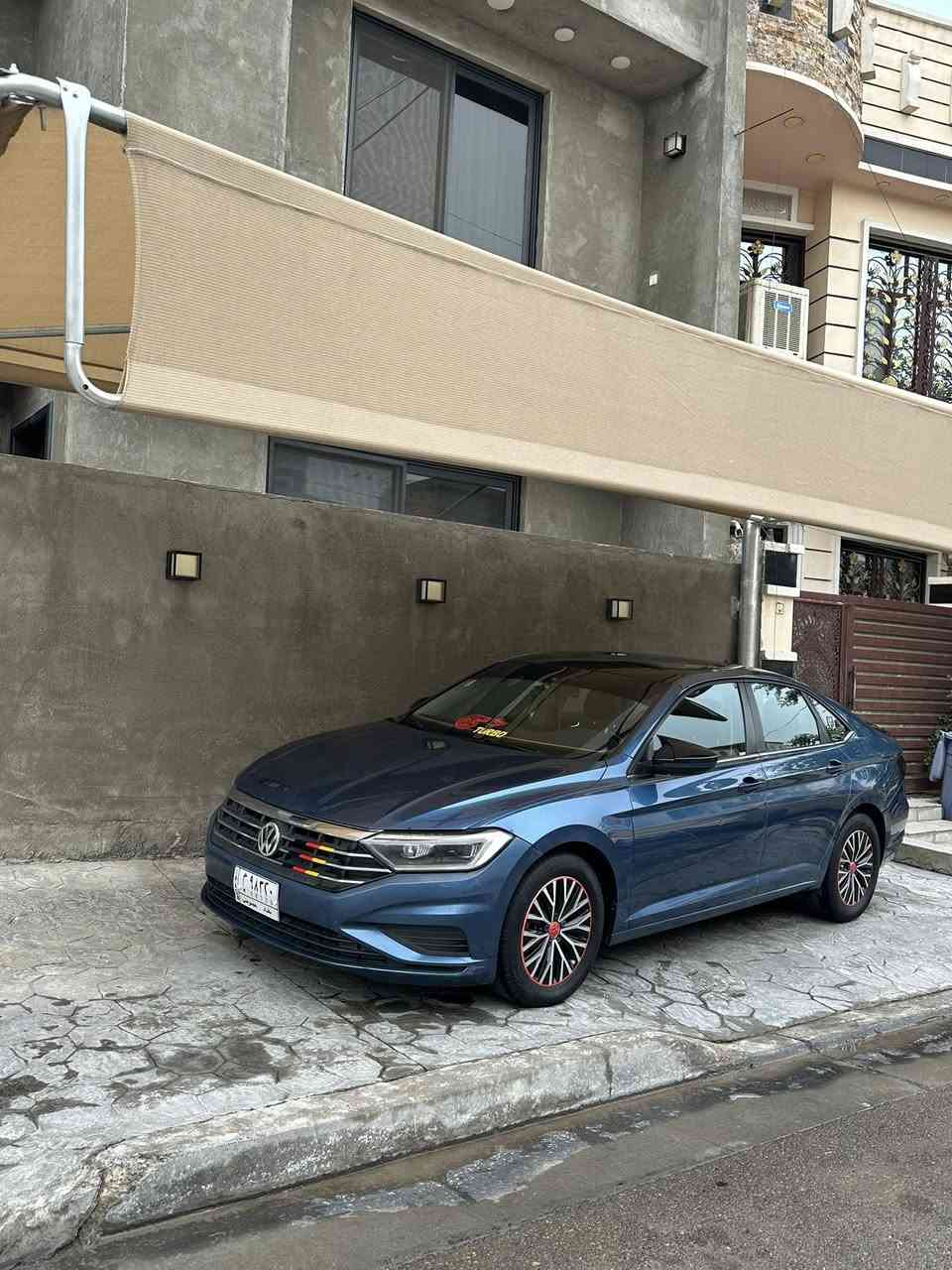 Jeeta 
موديل 2019
وارد امريكي
ماشية 170 كم
سقف بانوراما 
بصمة تشغيل 
بصمة ابواب 
كامرة 
رادار امامي 
نقطة عمياء 
توقف ذاتي 
تحديد سرعة 
كشن جلد 
كشن هيتر 
لايت زينون 
لايت لد 
هندبريك بصمة 
غرفة داخلية جلد
3 انظمة للقيادة ( اسبورت +عادي + ايكو 
نظام كير 8 نمر ( عادي +اوتو 
بعد بيه مواصفات خير من الله 🌹🌹🌹🌹
 
3 قط جاملغ وبنيد حادث امريكا
وهنا انطخت الجنطه وبدلتها

مكان السياره حي الجهاد 📍
السعر 135 وبيها مجال 

للأستفسار الاتصال
***********
