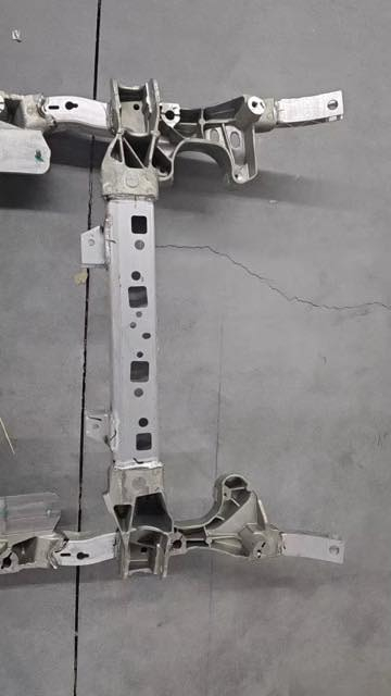 سلام عليكم تم وصلول فريم ممه  اصلي تفصيخ كاديلاك ct4
Ct5
Xt4
Xt5
Xt6 
تفصيخ بسعار مناسبه *********** 
عالم الكاديلاكCadillac Alghanim كاديلاك الغانم
