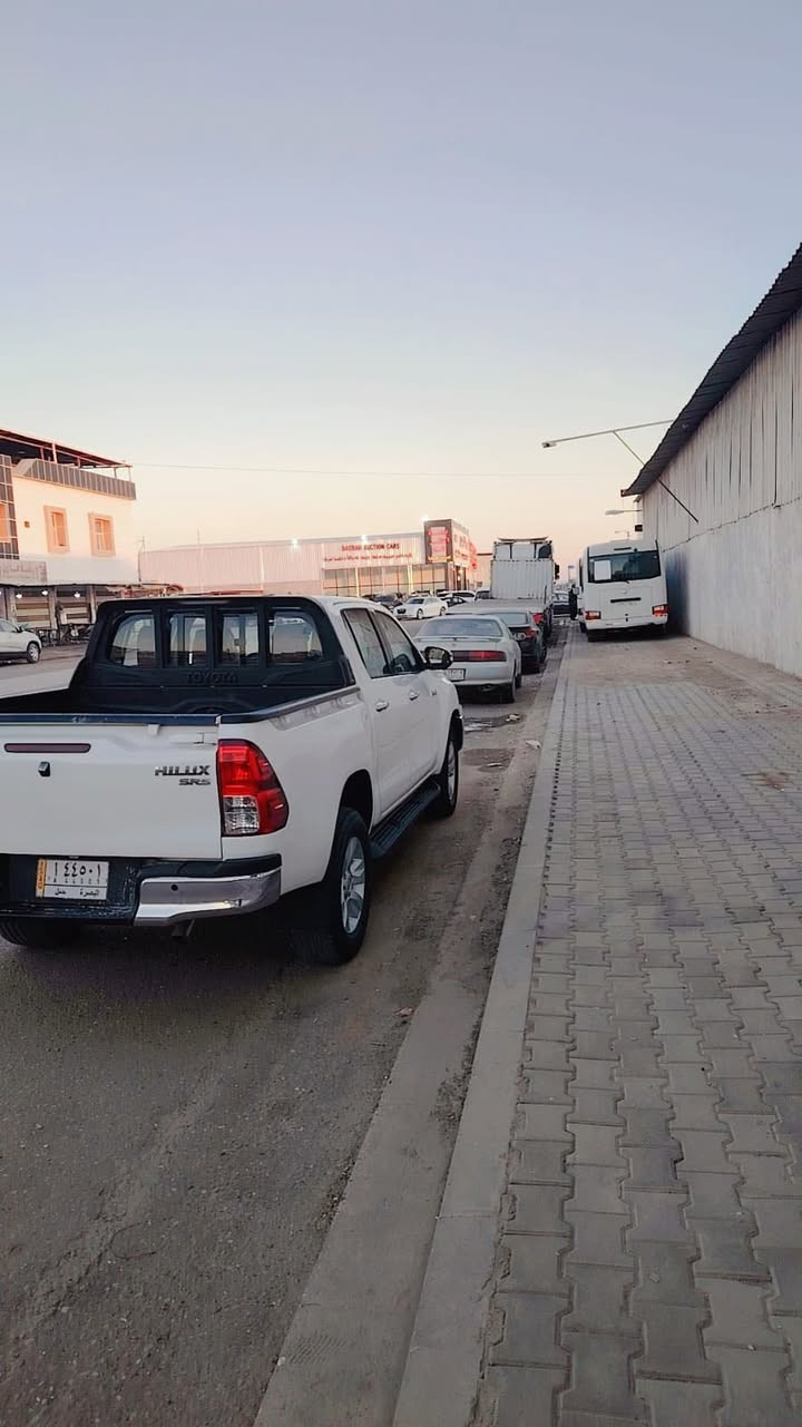 سلام عليكم
تيوتا هايلوكس لبيع 
كويتي باب اول 
كفاله عامه 
السعر /240
المديل /2016
كامل مواصفات 
الأستفسارات   
***********
***********
