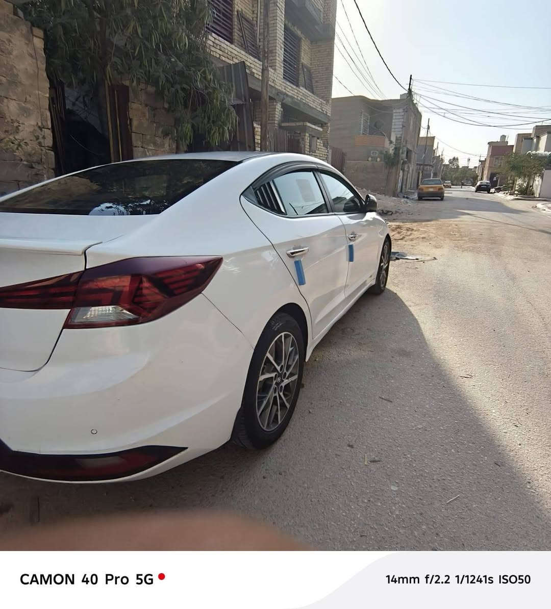 سياره  نوع الانتره موديل 2020 خليجي فول مواصفات كفاله من الصبغ وضربه وتبديل كفاله كير ومكينه وحداديه تخم تاير تبريد + تتفئه  كلا شغاله موصفات فول بصمه + شاشه  وكامره وحساسات وتحكم ستيرن من الجيهتين مري شفط كشنات جلد العنوان كربلاء تحويل مباشر بأسمي السعر 165 وبيه مجال  رقم الهاتف ***********
