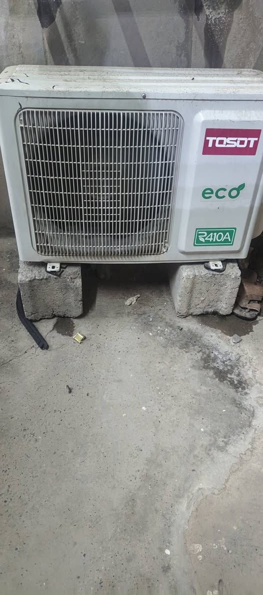 السلام عليكم ورحمه الله  سبلت للبيع نوع السبلت توسوت 1 طن نظيف حيل غاز 410سعر 325الف  وبي مجال سبب البيع بكيفي


**إذا كنت صاحب هذا الإعلان وتريد حذفه لأي سبب، رجاءا أرسل رسالة إلى الدعم الفني**