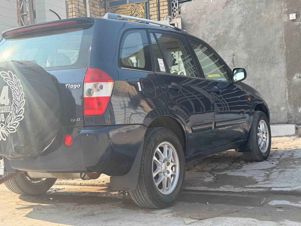 السلام عليكم 
سياره للبيع تيكو (2011) مال جناي ما ناقصها لو برغي شرط الفحص
كير ميكانيكي المرغوب بلسوك
السياره مكفوله من (ضربه او صبغ )
اللون نيلي 
سياره كلش نظيفه 
كلشي مناقصها وربع متصرف عليها جاهزه 
سياره معروفه موصفاتها فتحه سقف
تدفئه كشنات
تبريد ثلج
تدفئه
شاشه و كامرا
تحكم مري 
رقم بغداد بسمي 
للتواصل..***********

السعر ((61)) بغداد, العراق
