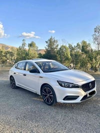 Mg 6 2022 ful فول  مەکینە 20T زەمانی شەریکەی ماوە  بۆیاخی نیە  سیارەکە...
