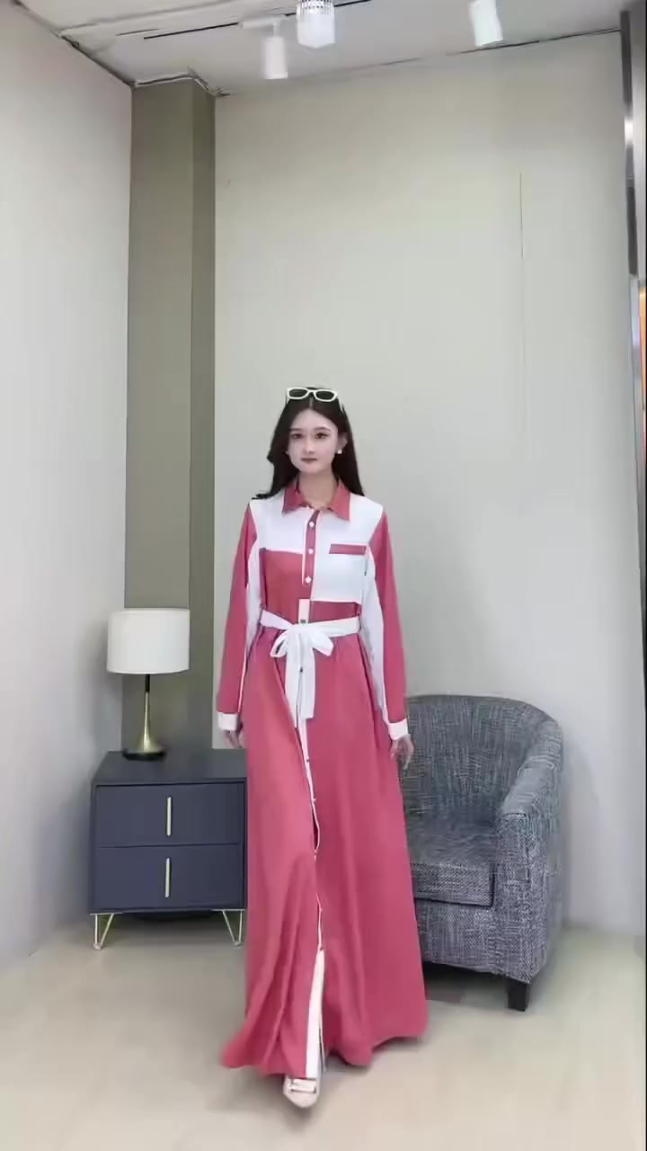 #شوفي الجمال عيني فستان العيد
متوفر داخل الفرعين الاول والثاني
الكندي للالبسة النسائية والاطفال 
tiktok.com/@apeel.alkndee


**إذا كنت صاحب هذا الإعلان وتريد حذفه لأي سبب، رجاءا أرسل رسالة إلى الدعم الفني**