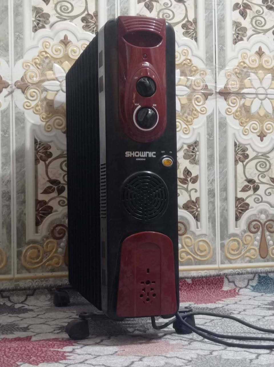 السلام عليكم صوبه زيتيه  اخت الجديده للبيع.. الي يريدها اني بالخدمه.. ***********
