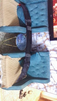 شباب عندي جناح مال جارجر للبيع   وهاذه رقمي 07713536885