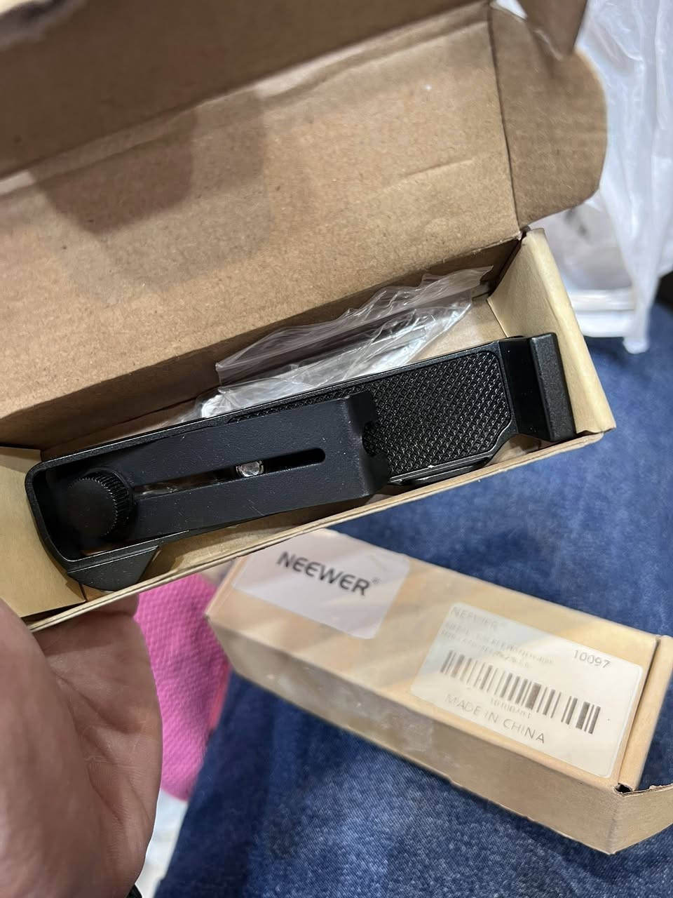 ياالله اخوان  متوفر كيج مال كاميرات شلع ٧ قطعه لو ٨ قطعه  مشكل بي   اوا ام ٨٠ الف شلع


**إذا كنت صاحب هذا الإعلان وتريد حذفه لأي سبب، رجاءا أرسل رسالة إلى الدعم الفني**