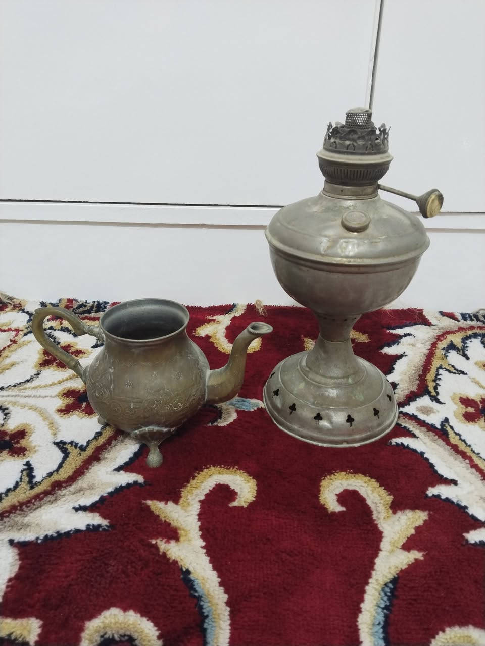 غراض نحاس للبيع ***********
