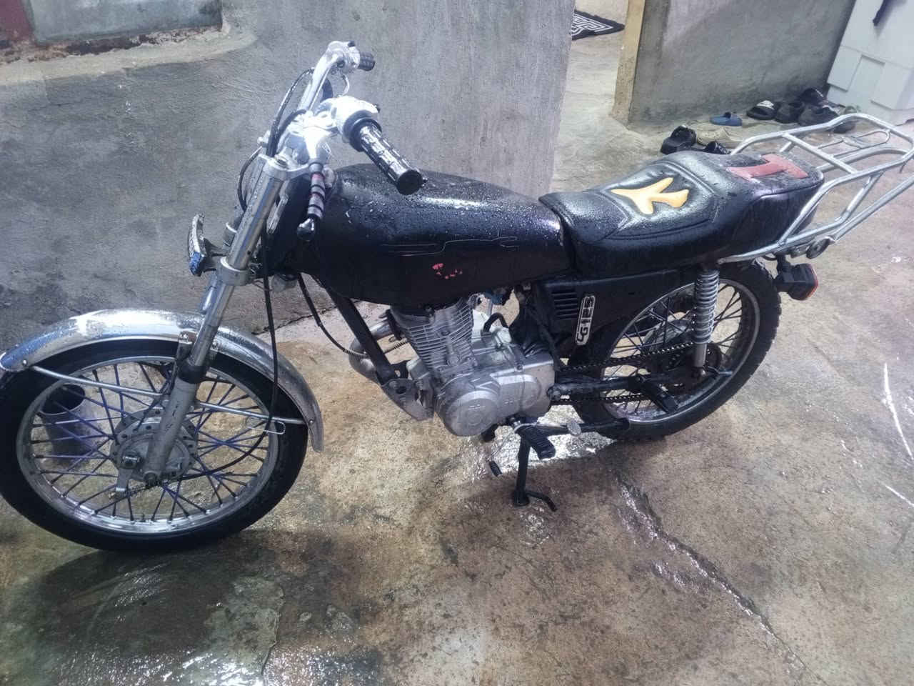 السعر 230 ***********
