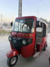 تكتك ٢٠٢٣ نضيفه كلشش مال بيت بسمي من الشركه ئي نقص مابيه بيه اقل لشبر ...