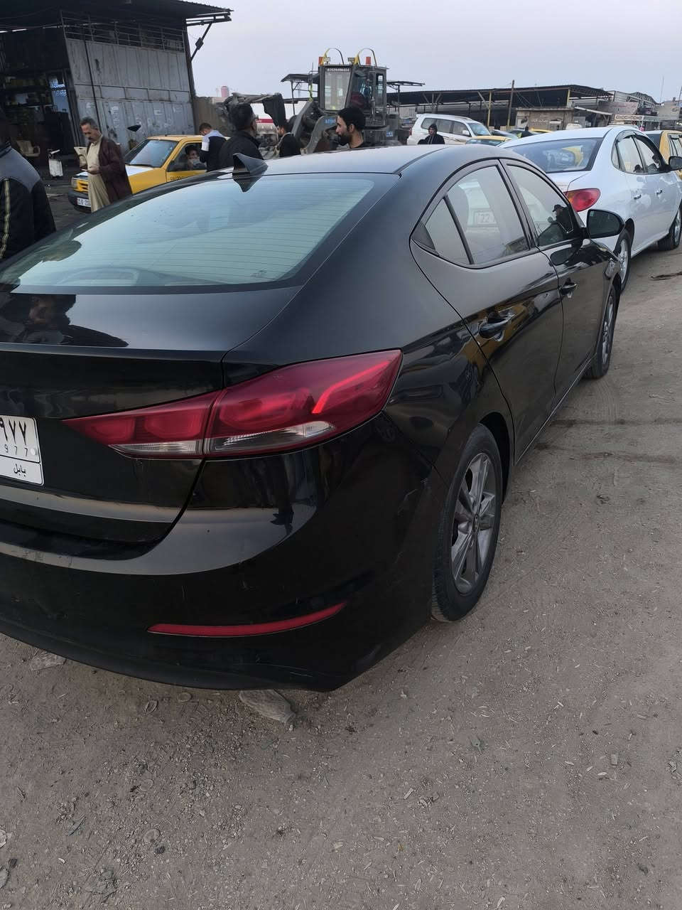 السلام عليكم
النترا موديل 2018 امريكي 
مكينة 2000 دوش 
فول عدا البانروما  
رادارات 
حساس امامي خلفي 
تحكم ستيرن فول 
ضربتهه جاملغ وبنيد 
💵السعر  125 
مكان السيارة/ كربلاء المقدسه 
للاستفسار / ***********
