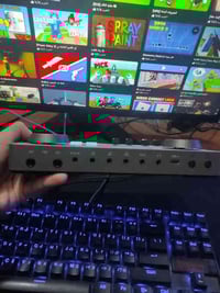 مكسر من براند دونر 50 قفل توصيل متوفر نضيف كارتونتة اخوي ذبها بالغلط ر...