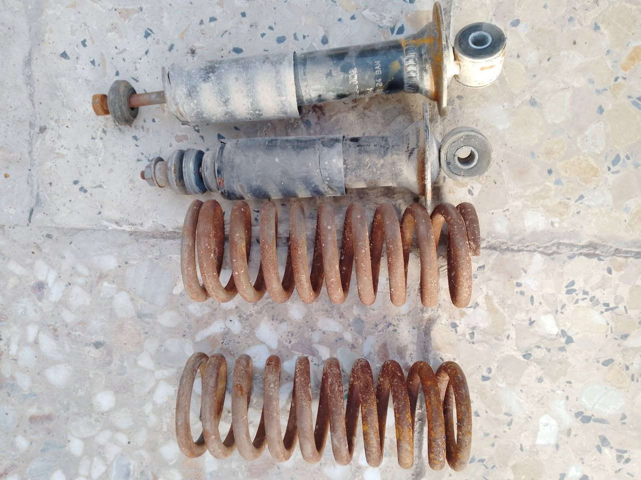 دبلات شغاله مال 18 اصليات 25 زوج بغداد ***********
