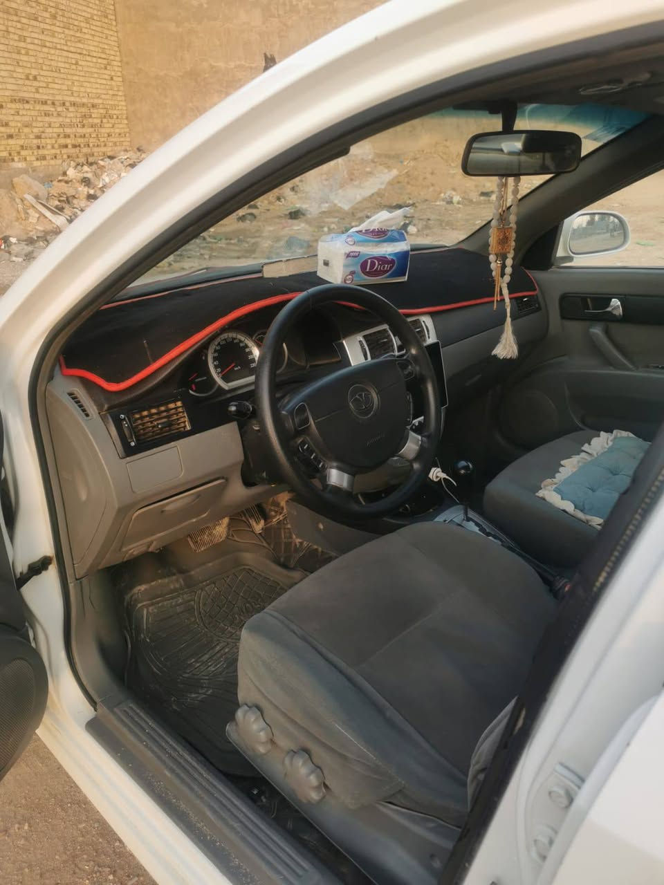 سيارة اوبترالبيع2011بسمي رقم انكليزي سياره مال جناي سياره تخم تايرات جديديه جديده سعر 68 هزه جديده سنويه 2030 رقم ***********
