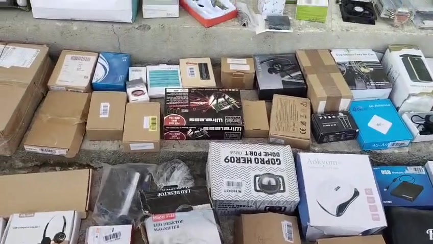 بهذا الشكل بسعر ٤٠٠ ألف مع توصيل يصيرن ٦ كراتين وبيهن كارتون اثنين ملابس ونواعم بسعر ٤٠٠ ألف مع توصيل


**إذا كنت صاحب هذا الإعلان وتريد حذفه لأي سبب، رجاءا أرسل رسالة إلى الدعم الفني**
