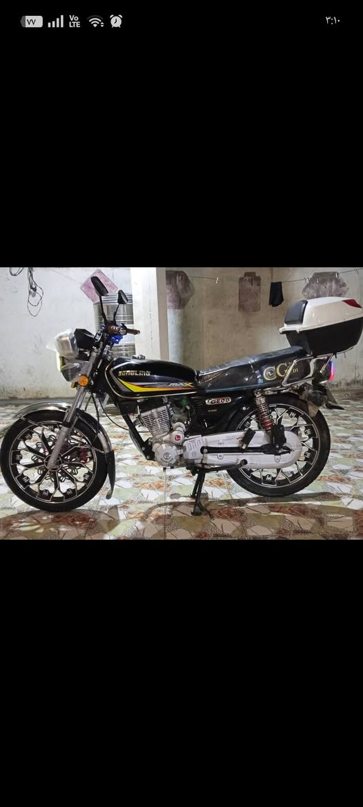 سلام عليكم موطور سيفان البيع موديل 2025 وراقه كامله دراجه خير من الله سعر 750 مكانيه منصوريه الشط رقمي ***********
