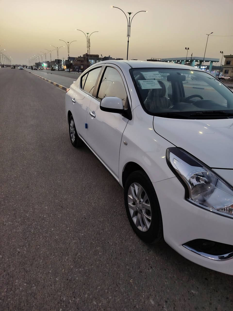 نيسان سني مديل 2024 اربيل بسم شركه سياره فول مواصفات هندي سعر 128 بيهه مجال قليل بيهه بارد شبر بل باب مال السايق والباقي كفاله عامه ***********
