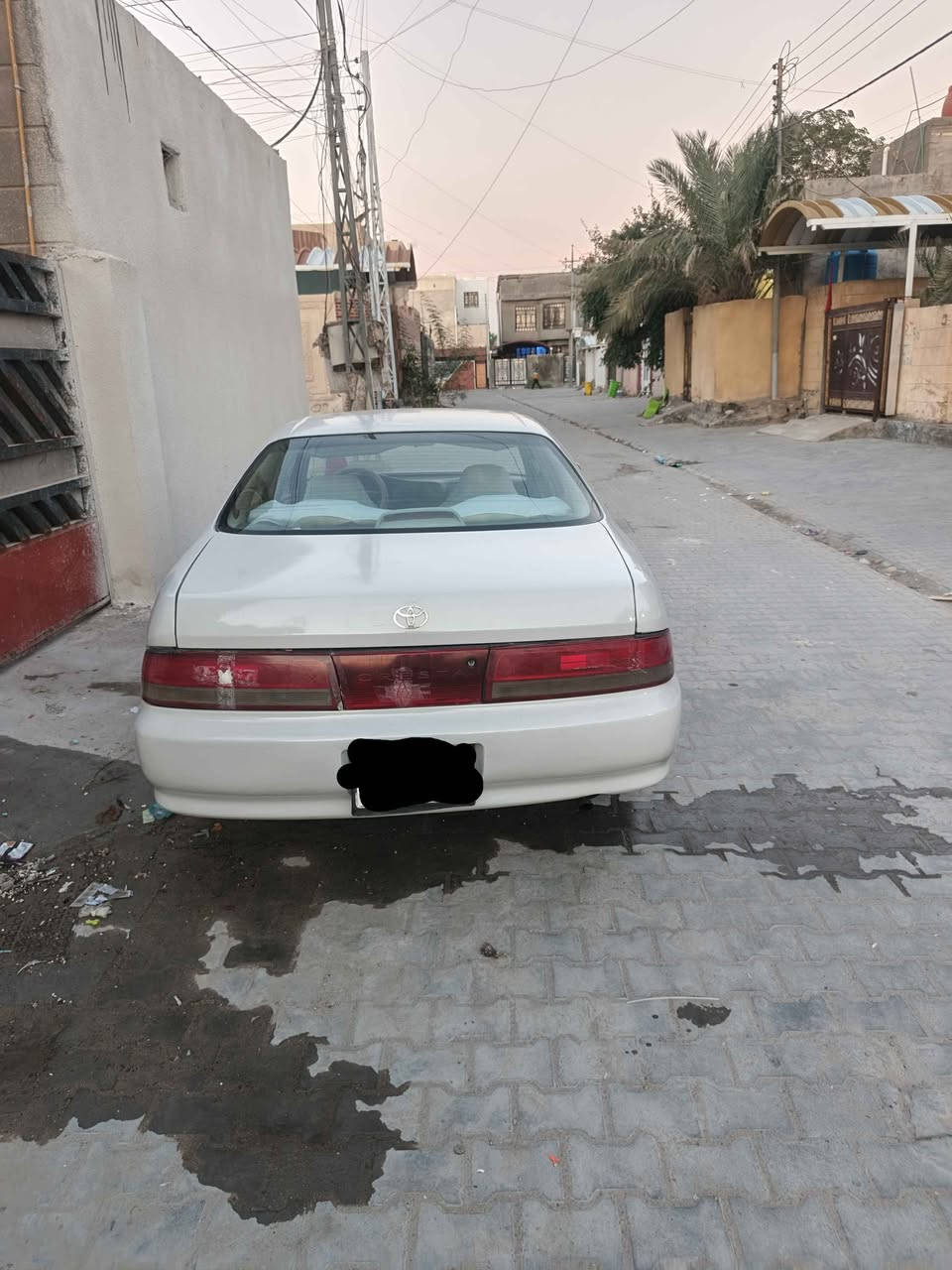 كرستا نفخ مديل ١٩٩٣مكفولة من كص ونقل سيارة مصبوغة عام سيارة نصبتها كلش حلوة  مكينة بيها ضعف سعرها ٤٣وبيها مجال قليل *********** البصرة, العراق
