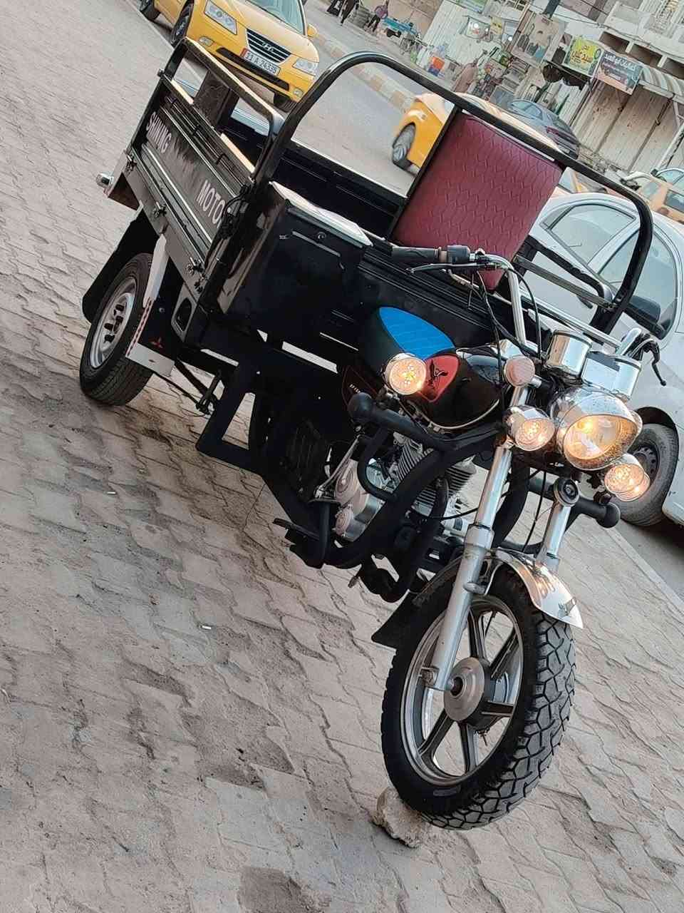 سلام عليكم ستوته جمره باب اول أوراق اصولي اكاتبك وي الوكيل مديل 2020 وبيهه محرك 2024 جديد شاصيهه وركبتهه مكفولات كفالة عامه لا لحيم ولامعجون بيهه تخم تاير جوبلس كهربائيات كلهه جدد وشغاله دبلات شغاله نكره سلف ستوته مصبوغه حراري اثار جرد وصابغهه جماليه وشوفت عينك نضافتهه والواقع احلا بعد من الصوره ستوته مال جنيان مابيهه اي نقص مكانهه بديوانيه***********
