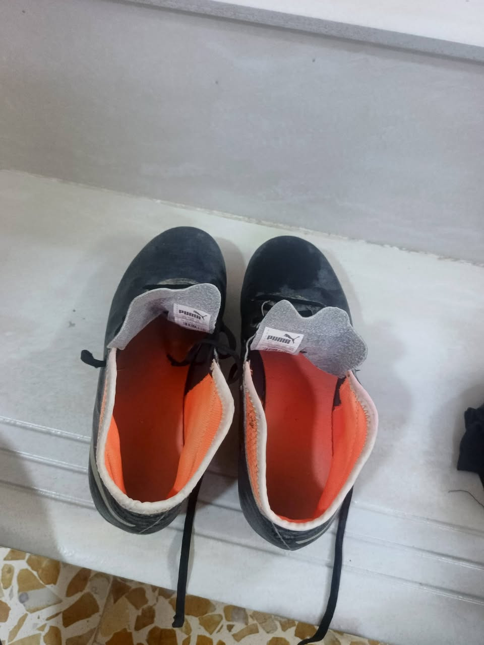 احديه رياضي اصلي مال باله بومه  قياس 39عل 40
سعر ٢٥الف وبي مجال 
اتصل على ***********
