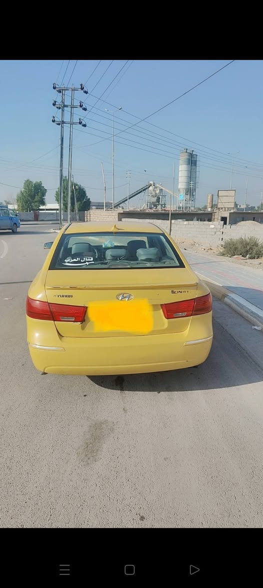 اسلام عليكم من رخصت مدير الكروب هونداي سوناتا مقدس موديل 2010 اصل السياره فول مواصفات واحد على واحد جاهزه من كلشي محرك 2000 محرك وكير قبل 3اشهر من شادهن مال حاويه تخم تاير باتري حداديه كهربائيات تتفه تبريد كله جديد وكله شغال سياره جاهزه ماعده حداديته الوره نص ونص والسياره يرادله صبغ رقمه احمر صدامي راعيه متوفي عندي مستمسكات ومستمسكات عائلته والقسام الشرعي وجهاله كلهم اكبار مابيه قاصرين ويسون وكاله انطيك المستمسكات العندي ورقمهم وعنوانهم ومنك الهم انه ابيعك هل موجود عنوان السياره كربلاء المقدسه قرب مدينة الزائرين السعر 58 وبيه مجال بصيط رقم الموبايل *********** متواجد اتصال واتساب رجان اقره المنشور قبل ماتتصل وانه خادمك
