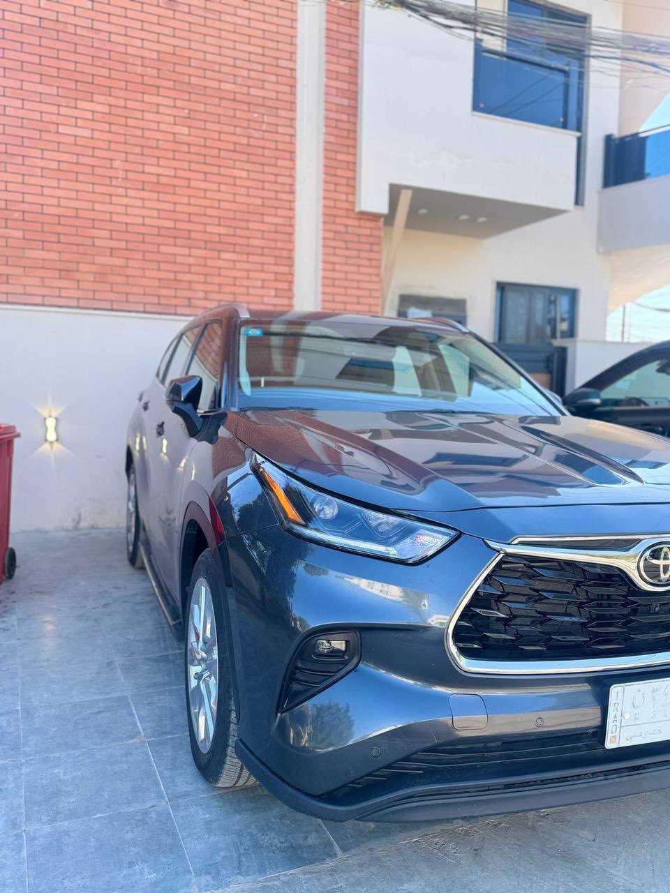 هايلاندر 2023 لمتد❤️
اقبل مراوس شعندك دز 

رقم السيارة : مرقم بغداد جاهزه 
موقع السيارة : بغداد  
نوع السيارة: هايلاندر 
موديل: 2023
محرك 4 2.4 تيربو 

مواصفات: limited 
 
بصمة 
بصمة ابواب 
كشنات جلد 
كشنات خزن كهربائي 
كشنات تدفئة وتبريد 
بريك كهربائي 
اوتو ستوب 
وضعيات قيادة درايف مود سبورت .نورمال .ايكو  
مانع انزلاق 
نزول منحدرات 
Snow ثلج 
ستائر خلفية
صندوك كهربائي 
بلاجيكتور 
رادار نقطة عمياء 
رادار خروج عن المسار 
رادار مانع تصادم امامي 
لايت زينون 
مقاعد صف صالث 
ايشاير مري 
شاحن وايرلس  
شاشة كبيرة 
سستم سماعات 
حساسات اماميه خلفيه 

#ايرباكات كله سليمه 
ملاحظة : صور الحادث مع المنشور 
 

للتواصل : ***********
