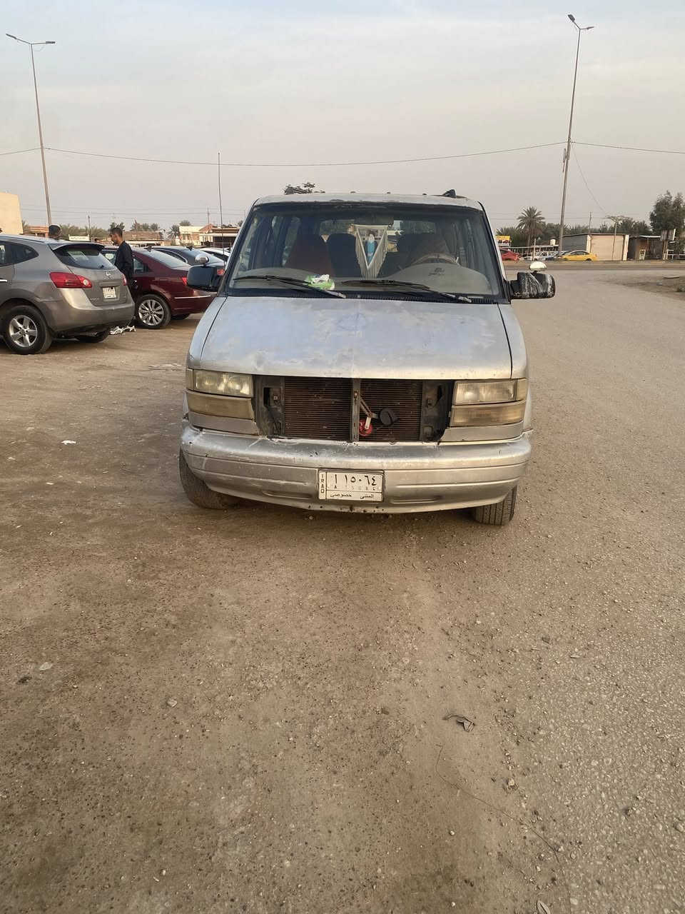 سفانا موديل١٩٩٦  محرك وكير حاويه بلاد رقم مثنى جاهزه من كلشي السعر  ٣٣ وبيه مجال ***********      ***********
مكان السياره الحله
