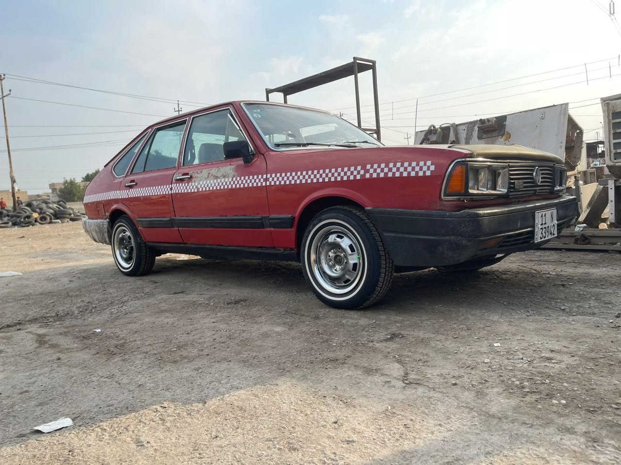 السلام عليكم
للبيع برازيلي موديل ٨٥ السياره بأسمي سعرها ٣٣ وبيها مجال 
مكاني بغداد
***********
