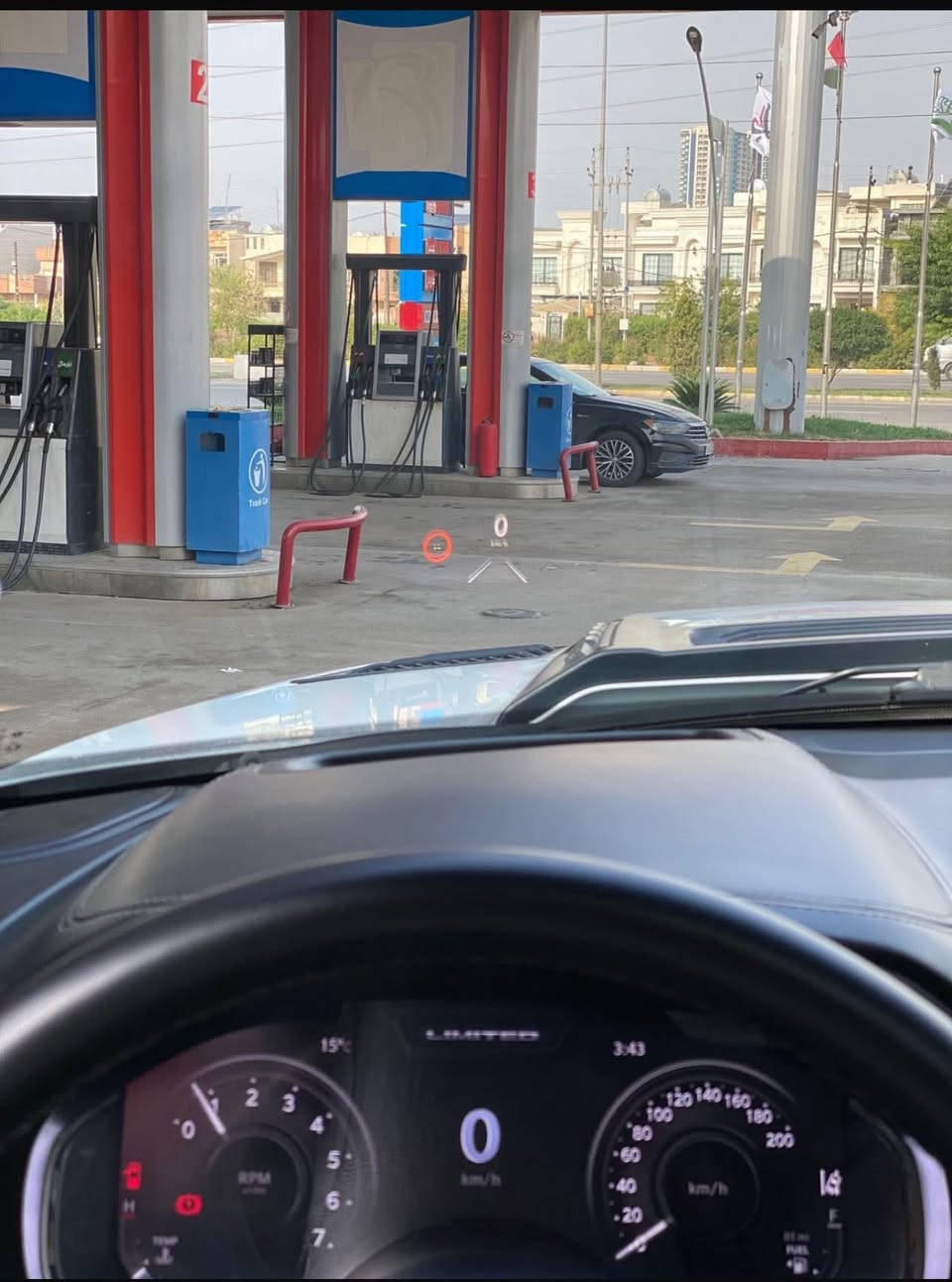 فول ال فول 
دوج رام 1500 لمتدد بلاك ادشن
الموديل 2023
المحرك : V8 5.7L .
رقم اربيل ب اسمي

السعر والاستفسار
***********
كفاله عامه 
مكفول من صبغ تبديل بارد 

المواصفات :
* دفع رباعي 4x4. فور ويل
* رادار تفاعلي مع مانع تصادم. 
* نقطة عمياء. 
* تحذير الخروج عن المسار
* استطفاف ذكي (اوتوپارك).
* دوسات جانبية كهربائية.
* المصابيح الأمامية زنون.
* كشافات الضباب زنون. 
* المصابيح الأمامية والمصابيح الخلفية LED. 
* دخول ذكي (بصمة). 
* تشغيل عن بعد.
* مقاعد من الجلد الفاخر. 
* المقاعد كهربائية مع ميموري.
* المقاعد الأمامية تبريد وتدفئة. 
* المقاعد الخلفية تبريد وتدفئة. 
*الستيرن تدفئه 
* شاشة كبيرة 12 أنچ.
* نظام ملاحة نفكيشن GPS.
* حساسات امامية وخلفية.
* داتشو 
* مانع تصادم خلفي. 
* مكيف خلفي.
*محدد سرعة.
* ويل كروم قياس 22 انج.
* مرايا كهربائية جانبية من الكروم قابلة للطي كهربائيا.
* شاحن موبايل لاسلكي (واير ليس).
* الشباك الخلفي كهربائي. 
* المرايا الجانبية تدفئة. 
* باب الصندوق كهربائي. الخلفي .
* امكانية تعديل ارتفاع دواسات البنزين والبريك.
* هاند بريك كهربائي.
* جوبلسات جگات تصعد وتنزل 
* حساسات امامية. 
* حساسات خلفية. 
*
* مرايا مع خاصية التعتيم الذاتي. 
* مساحات تخزين إضافية 

للاتصال***********
مكان السياره البصرة
