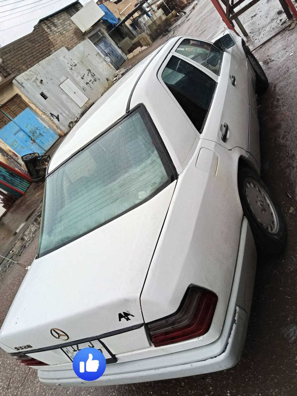 للبيع مرسدس موديل 1985 سنويه 2031 هزه جديده مكينه اثر نفخ كير عادي شرط مصبوغه عام جماليه تحويل فقط السعر 35 للتواصل على الرقم 
***********//***********
مكان السياره موصل
