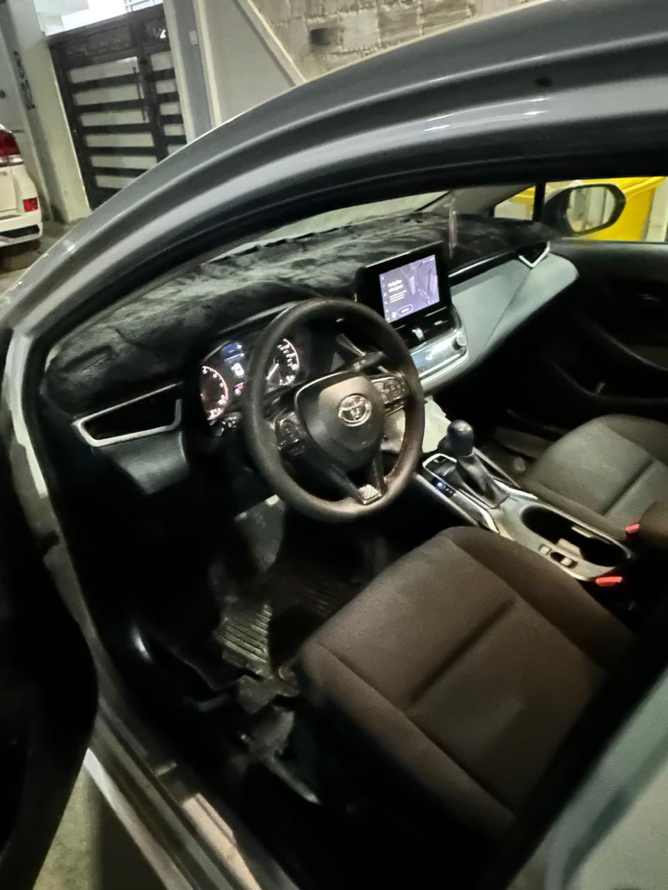 سلام عليكم للبيع كورلا 2023 LE وارد امريكي السياره ماشيه 59 الف حقيقي ،الضرر جاملغ الخلفي و الباب الخلفي صبغ بدون دواخل وشبر بارد بالجاملغ الامامي السعر 155 التواصل ***********
