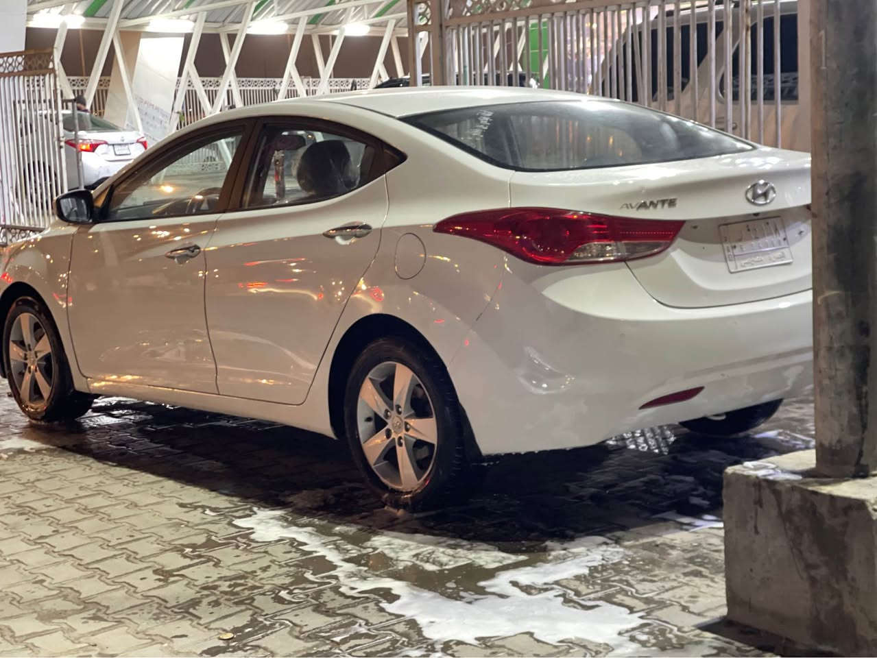 هونداي لانتره وارد كوري مديل 2012 مكينه دوش 1600 حداديه جديده تخم تاير سياره آي نقص مابيها مكفوله من الضربه وتبديل كوري معروف ماينكفل من الصبغ سعر 98 مجال قليل كلش رقمي *********** شراي يتصل البصرة, العراق
