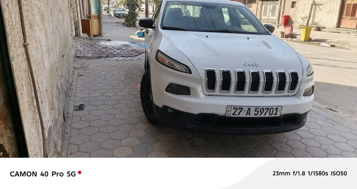 جيب 2017 مكينه وكير جديد السعر ١١٧ إلي يريد فحصه يراسلني خاص ***********
