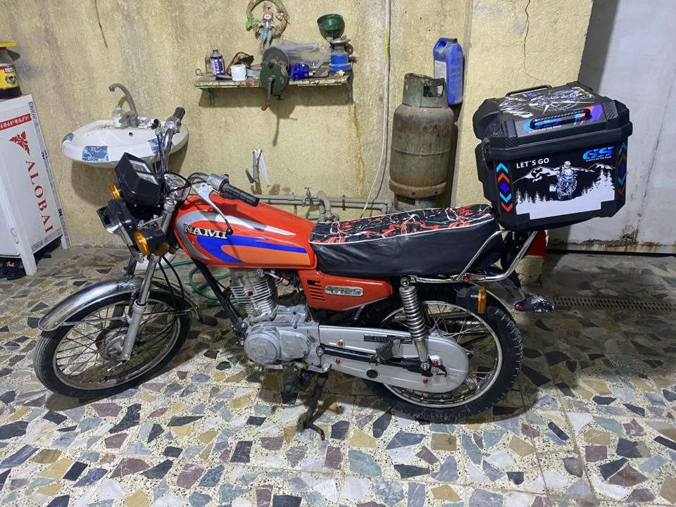 السلام عليكم 
نامه ايراني 2012  محرك مفتوح 
اوراق 5 اوراق مع الوصل
وكيلهه الحيدري ابو رمانه
دراجه جاهزه ومابيهه شي مو شغال 
سعرهه 850
***********
