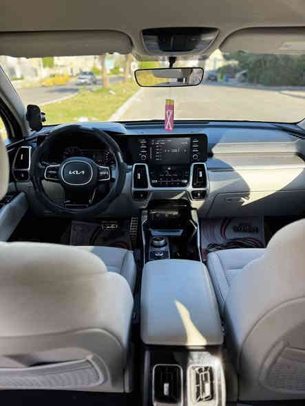 سلام عليكم 
سورنتو مديل ٢٢رقم بغداد بأسمي 
ماشيه ٣٤ مكفوله
حجم المكينه ٦ سلندر 
السعر ٢٧٥ وبيه مجال 
مكان بغداد سيديه
‭٠٧٧١ ٩٩٢ ١١٨٤‬ ‬
