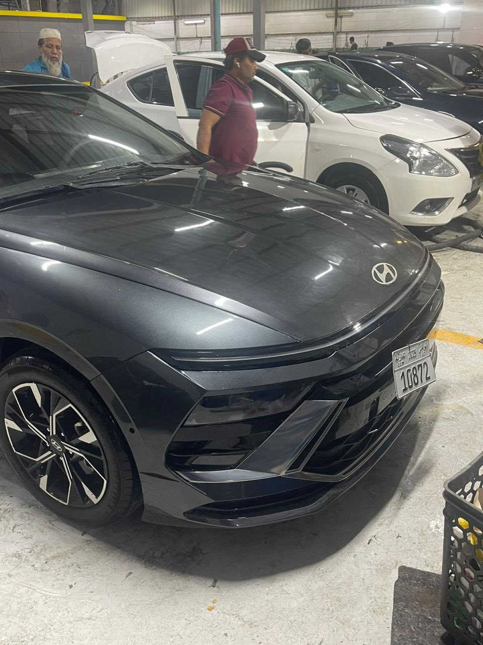 سوناتا 2024 نص مواصفات بيع فقط بدون مراوس
بيها صبغ صفحه وقماره

ماشيه 16 الف 

رقمها بغداد الجديد 66550 مرقمه 

مكانها سيديه 

السعر 155 ورقه وبيها مجال 

***********
