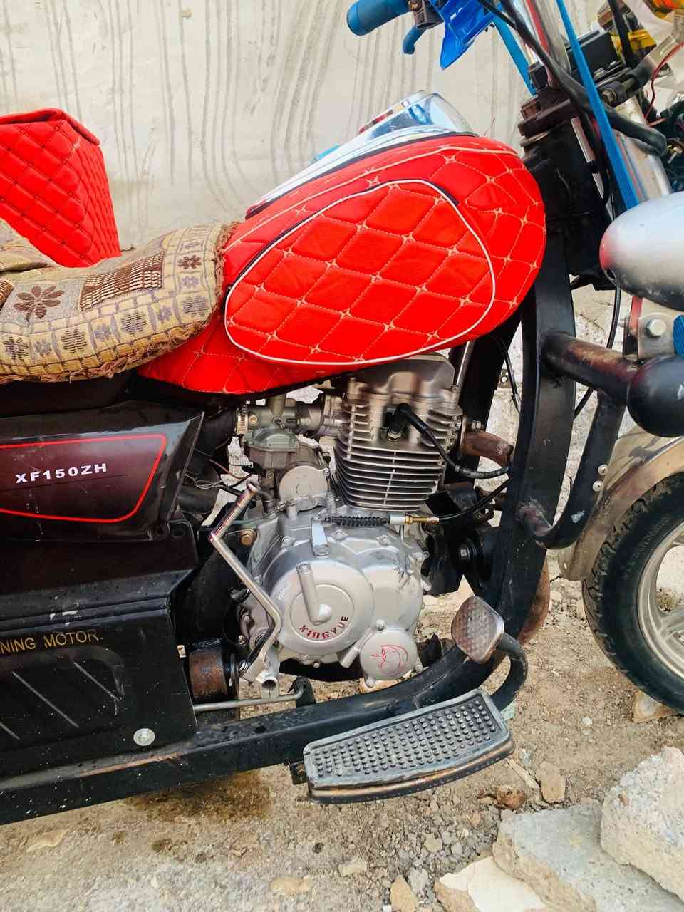 ستوته موديل 2021 كهربائيات كلها شغاله تخم تايرات جوبلس وبعد احله من صور للبيع عنوان ديالى الخالص السعر 1800 وبيها مجال للاستفسار عل رقم ***********
