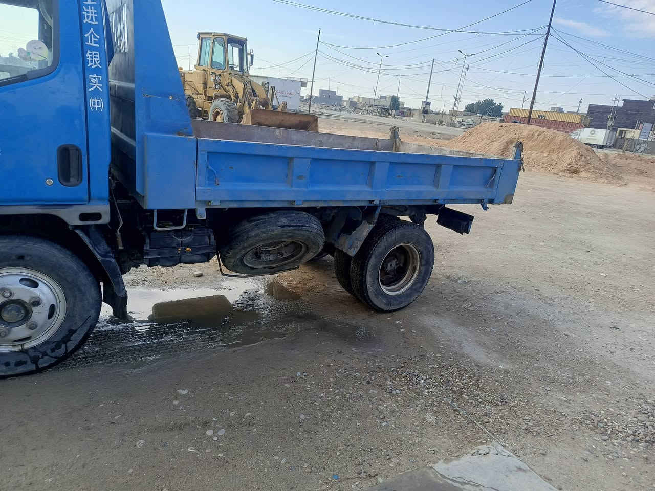 سلام عليكم كنتر للبيع موديل 95رقم المثنى سياره كلش نظيفه تحويل ثاني يوم للاستفسار الاتصال على الرقم ***********
