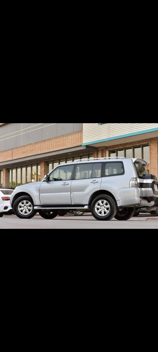 باجیرو 2016 رةقم سليمانية نص مواسةفات 
محرك 3500 خليجية سيارة جديد بدون صبغ بدون بارد سنةوية مجدد گير محرك شرط مكان سيارة بكلار ***********
