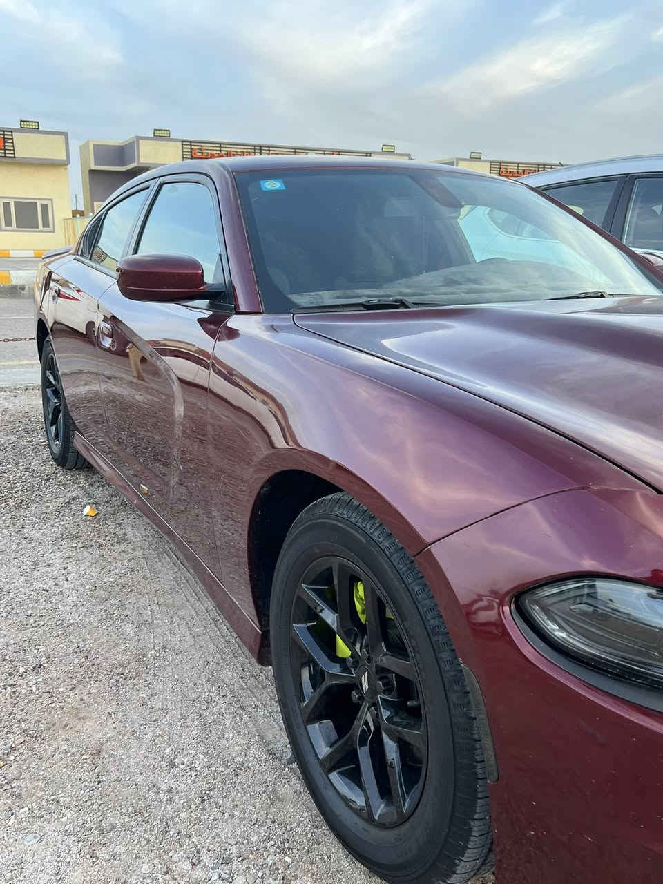 السلام عليكم  جارجر gt موديل 2019 لون مميز (كرزي) السياره فول ماعده الفتحه رقم بغداد بأسمي مشروع وطني  سياره ماشيه 168 كيلو متر مبدل بنيد وصباغ الجاملغ صفحة العبري عنوان السياره بصره مركز المدينه 
*********** 
اتصل ويتساب وشريحه موجود 
السعر ٢١٥ وبيها مجال 😌👌🏻
