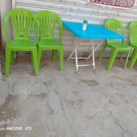 كراسي • كراسي جلوس • ميز • طاولات • اثاث مستعمل • اثاث منزلي • ديكور م...