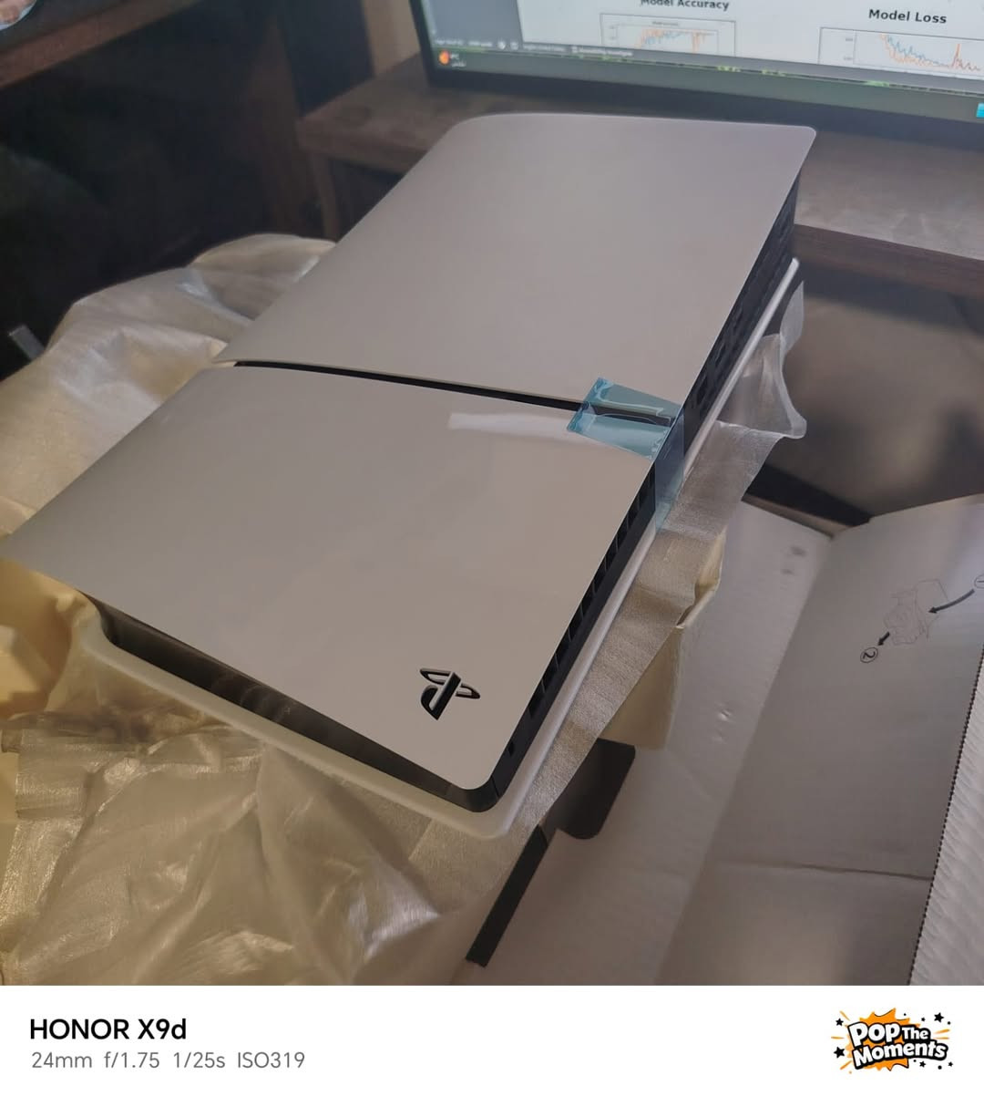 لبيع: جهاز PlayStation 5 Slim (نسخة القرص) جديد غير مستعمل الشرق الاوسط للتواصل على الوتس اب ***********
