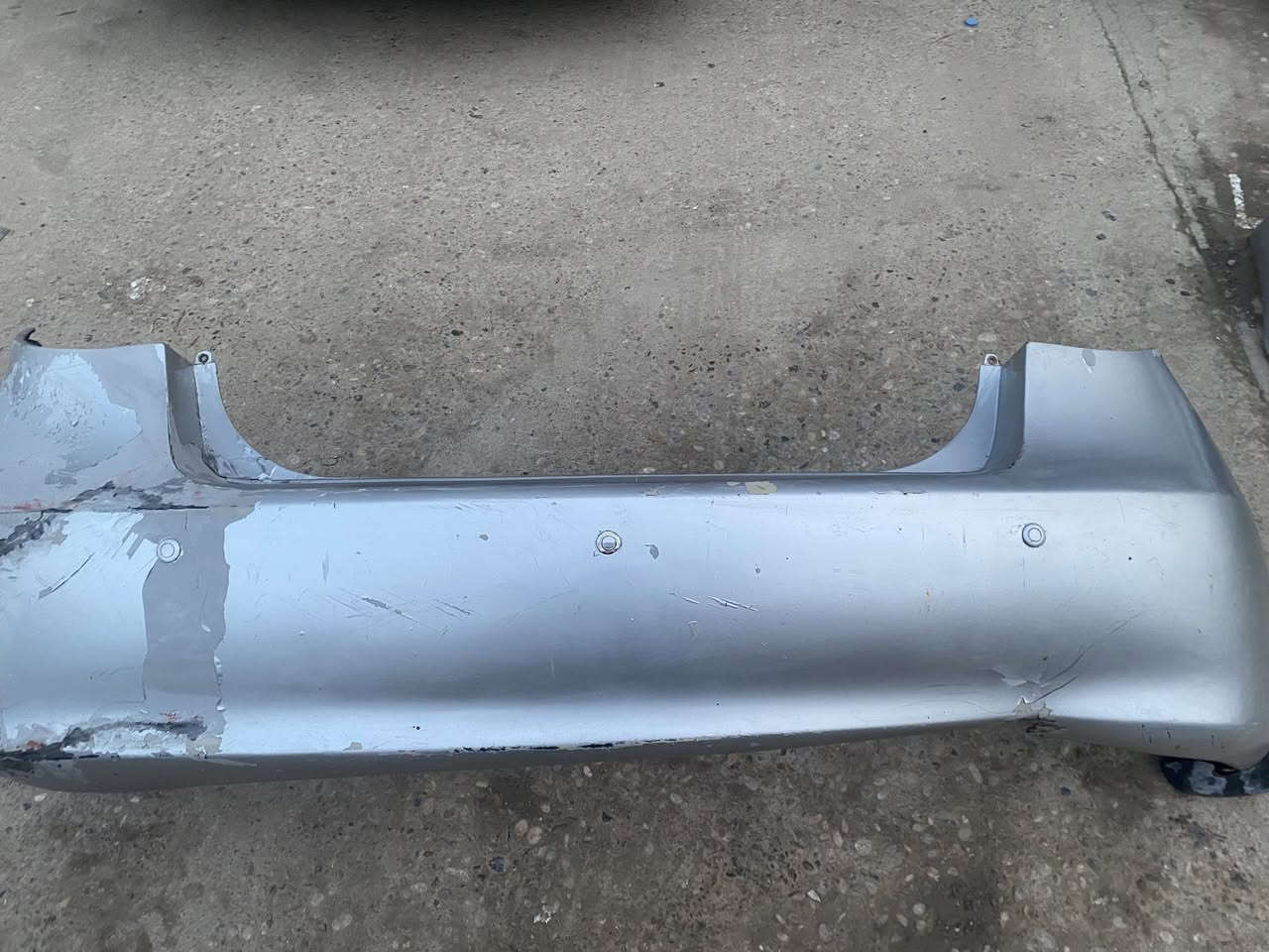 للبيع زوج دعميات انضاف مال أفانتي الكدام حيل جديده بدون تصليح وكسر الخلفيه مصلحه مكان واحد السعر 100 رقمي ***********
