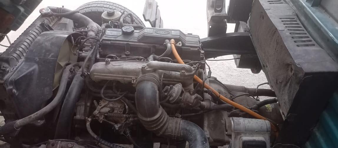 كيه ام عيون مديل 2000 قمار كلاب محرك 3000 كير اتماتيك
أدوات بلا رقم اسعر 50 
***********
