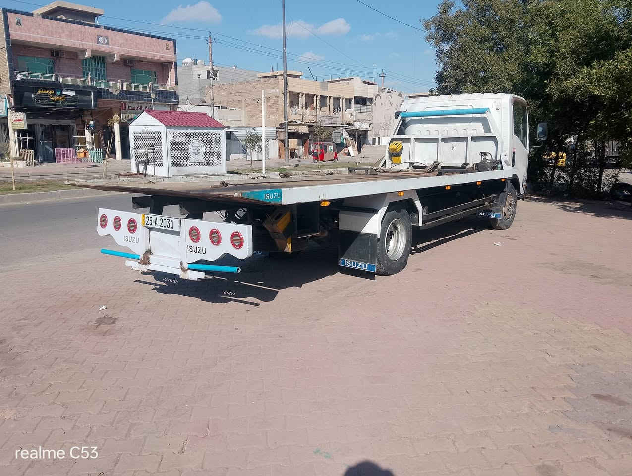 كرين ازوزة سطحية موديل 2008 3 جكات بدي بلادي اماراتي طولة ستة الا ربع
سنوية باسمي رقم جديد مسجلة كرين 2 طن 
مكانها بغداد البياع 
***********
***********
