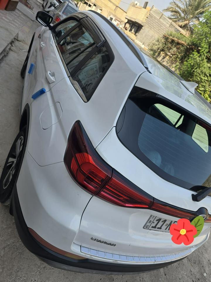 شانجان cs75 موديل 2019 رقم بغداد الجديد الدولي وهزه جديدة سنوية باسمي فول واحد على واحد اعلى فئة بالشانجان cs75

شاشة كاميرة خلفية 

كشنات تبريد 
كشنات كهرباء جلد

 مري شفط

 اشاير بالمري

 بصمه تشغيل وبيبان وصندوق 

بانوراما

 بيها بصمتين

 ثيمات قابله للتغير بالدشبول

 ترحيب عند الدخول شعار شانجان ليلا بالمري عاكس للشارع

 قطعتين تبريد

 تخم تايرات جديد قبل شهر شادهن

 بطارية جديدة مكينه كير صدر مكفولات ميه بالميه برغي ممفتوح بيهن مكفولة من الصبغ والتبديل عدا بارد بسيط جدا كهربائياتها فول شغال السيارة جاهزة الف بالمية والحمد لله ماشية 95 الف وقابل للزيادة السعر 135 وبيها  مجال *********** مكان السيارة بغداد الحسينية
