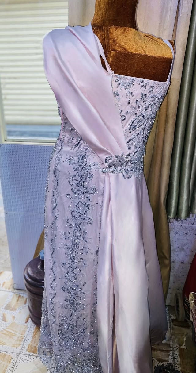 فساتين حفلات للبيع ملبوس فقط مره واحد وباسعار مناسبة


**إذا كنت صاحب هذا الإعلان وتريد حذفه لأي سبب، رجاءا أرسل رسالة إلى الدعم الفني**