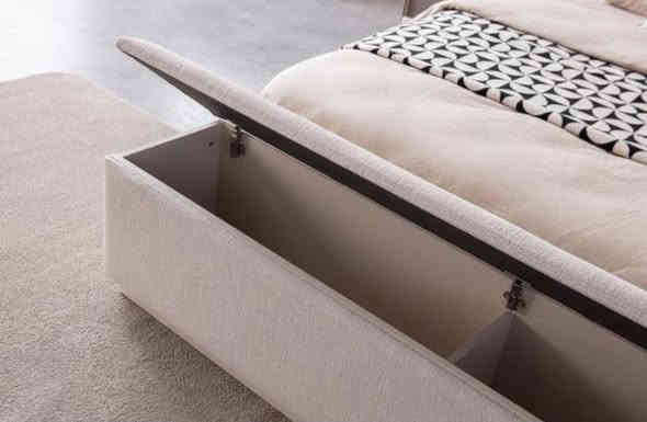 بيع غرفه جديدة اشتريتها قبل ٩ اشهر 
اخذتها ب مليونين و٧٥٠
وهسه اريد أبيعها ب مليونين و٣٠٠
شد ونقل مجاني غشب اصلي 
***********
