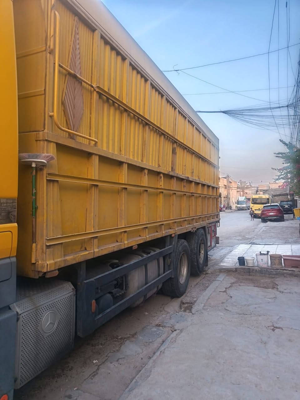 بدي حدادي  للبيع  طول   سبعة ونص  مكان  بغداد  ***********
